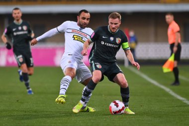 POLTAVA, UKRAINE - 23 Ekim 2021: Savunma oyuncusu İsmail (31). Ukrayna Premiere Ligi FC Vorskla Poltava FC Shakhtar Donetsk 'e karşı