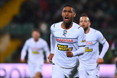 POLTAVA, UKRAINE - 23 Ekim 2021: Tete. Ukrayna Premiere Ligi FC Vorskla Poltava FC Shakhtar Donetsk 'e karşı