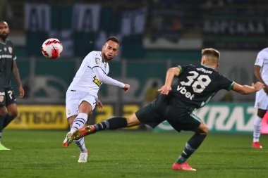 POLTAVA, UKRAINE - 23 Ekim 2021 Ukrayna Premiere Ligi FC Vorskla Poltava FC Shakhtar Donetsk 'e karşı