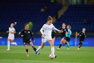 KHARKIV, UKRAINE - 6 Ekim 2021 Babett Peter. FC Kharkiv ile FC Real Madrid arasındaki UEFA Kadınlar Şampiyonlar Ligi karşılaşması