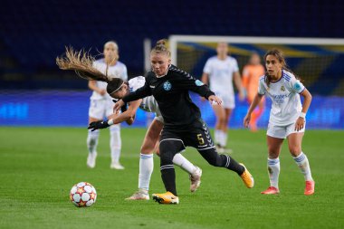 KHARKIV, UKRAINE - 6 Ekim 2021: Nadiia Khavanska. FC Kharkiv ile FC Real Madrid arasındaki UEFA Kadınlar Şampiyonlar Ligi karşılaşması