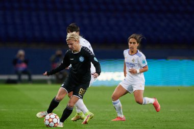 KHARKIV, UKRAINE - 6 Ekim 2021: FC Kharkiv - FC Real Madrid arasındaki UEFA Kadınlar Şampiyonlar Ligi maçı