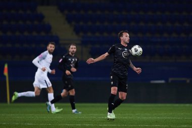 KHARKIV, UKRAINE - 31 Ekim 2021: Ukrayna Premiere Ligi FC Metalist-1925 Kharkiv - FC Zorya Luhansk maçı