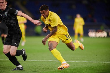 KHARKIV, UKRAINE - 1 Kasım 2021: Ukrayna PFL FC Metal Alianlara karşı futbol maçı