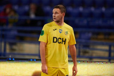 KHARKIV, UKRAINE - 1 Kasım 2021: Ukrayna PFL FC Metal Alianlara karşı futbol maçı