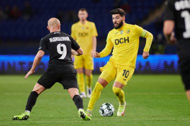KHARKIV, UKRAINE - 1 Kasım 2021: Ukrayna PFL FC Metal Alianlara karşı futbol maçı