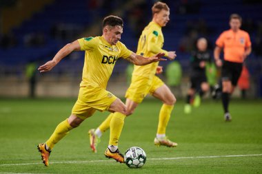 KHARKIV, UKRAINE - 1 Kasım 2021: Ukrayna PFL FC Metal Alianlara karşı futbol maçı
