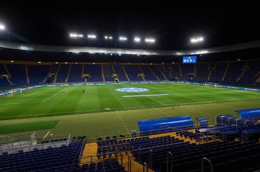 KHARKIV, UKRAINE - 9 Kasım 2021 Metalist Stadyum. Bayanlar Şampiyonlar Ligi WFC Kharkiv WFC Breidablik 'e karşı 