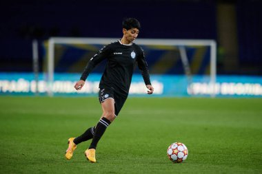 KHARKIV, UKRAINE - 9, 2021: Kristine Aleksanyan Bayanlar Şampiyonlar Ligi WFC Kharkiv-WFC Breidablik maçı sırasında 