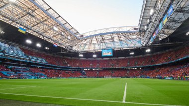 AMSTERDAM, NETHERLANDS - 13 Haziran 2021: Johan Cruijff EURO 2020 Amsterdam Arena. Ukrayna, Hollanda 'ya karşı.