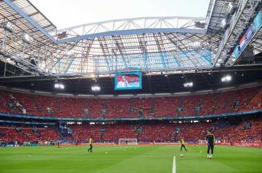 AMSTERDAM, NETHERLANDS - 13 Haziran 2021: Johan Cruijff EURO 2020 Amsterdam Arena. Ukrayna, Hollanda 'ya karşı.