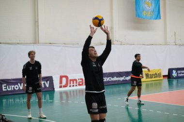 KHARKIV, UKRAINE - 10 Kasım 2021: CEV Challenge Cup VSC Hukuk Akademisi VCA AMSTETTEN