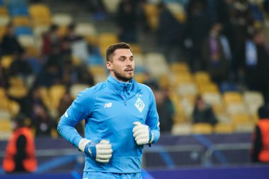 KYIV, UKRAINE - 2 Kasım 2021 Heorhiy Bushchan. UEFA Şampiyonlar Ligi FC Dinamo Kyiv, FC Barcelona 'ya karşı.