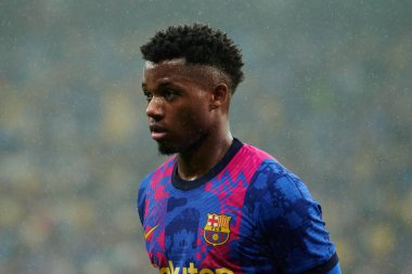 KYIV, UKRAINE - 2 Kasım 2021: Ansu Fati (10). UEFA Şampiyonlar Ligi FC Dinamo Kyiv, FC Barcelona 'ya karşı.