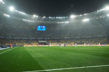 KYIV, UKRAINE - 2 Kasım 2021: UEFA Şampiyonlar Ligi FC Dinamo Kyiv - FC Barcelona