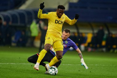 KHARKIV, UKRAINE - 13 Kasım 2021 Brayan Riascos. Ukraynalı PFL Metalist-Prykarpattya futbol karşılaşması