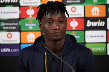 ZAPORIZHZHIA, UKRAINE - 28 Eylül 2021: Ebrima Darboe (55). UEFA Konferans Ligi FC Zorya Luhansk ile AC Romanları arasındaki karşılaşma