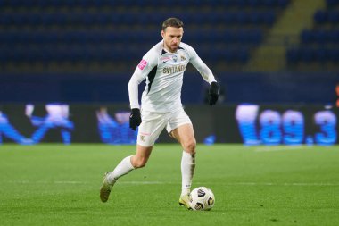 KHARKIV, UKRAINE - 4 Aralık 2021: Ukrayna Premiere Ligi Metalist-1925 Kharkiv-FC Kolos Kovalivka futbol karşılaşması