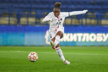 KHARKIV, UKRAINE - 8 Aralık 2021: UEFA Kadınlar Şampiyonlar Ligi Zhilstroi-1 - PSG. 