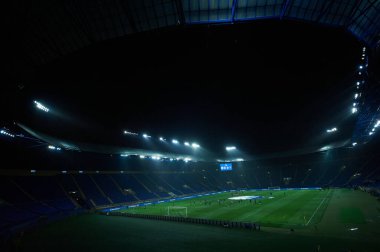 KHARKIV, UKRAINE - 8 Aralık 2021: UEFA Kadınlar Şampiyonlar Ligi Zhilstroi-1 - PSG maçından önce Metalist Stadyum. 