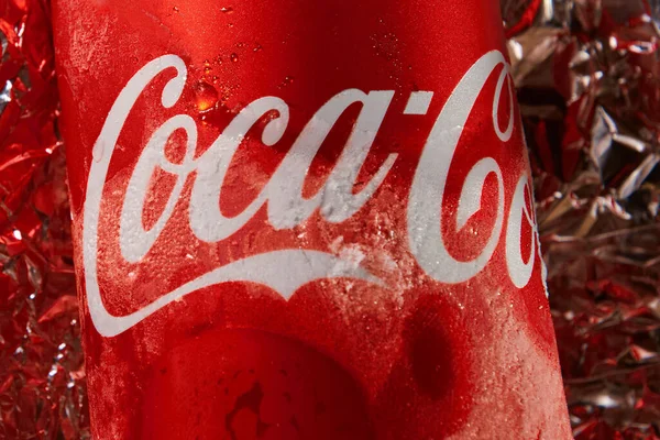 Kharkiv Ukraine Dezember 2021 Eine Dose Coca Cola Das Getränk — Stockfoto