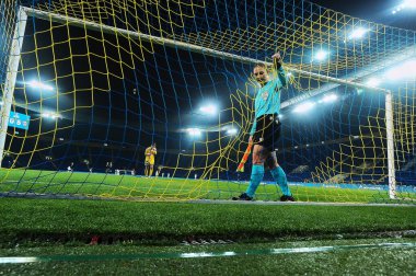 KHARKIV, UKRAINE - 8 Aralık 2021: UEFA Kadınlar Şampiyonlar Ligi Zhilstroi-1 - PSG maçının kapı görüntüsü. 