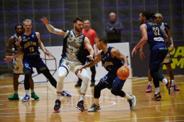 KHARKIV, UKRAINE - 16 HAZİRAN 2022 Ukrayna Kupası BC Sokoly - BC Budivelnik