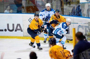 KHARKIV, UKRAINE - 2 Şubat 2022: Ukrayna Hokey Ligi HC Kharkiv Berserks - Sokil