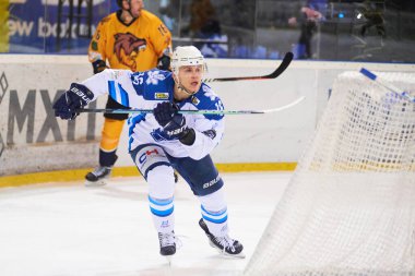 KHARKIV, UKRAINE - 2 Şubat 2022: Ukrayna Hokey Ligi HC Kharkiv Berserks - Sokil