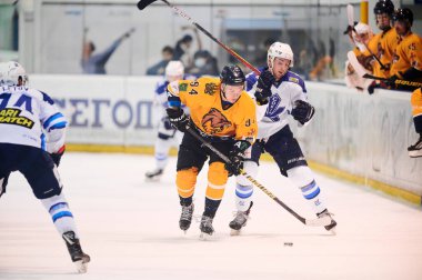 KHARKIV, UKRAINE - 2 Şubat 2022: Ukrayna Hokey Ligi HC Kharkiv Berserks - Sokil