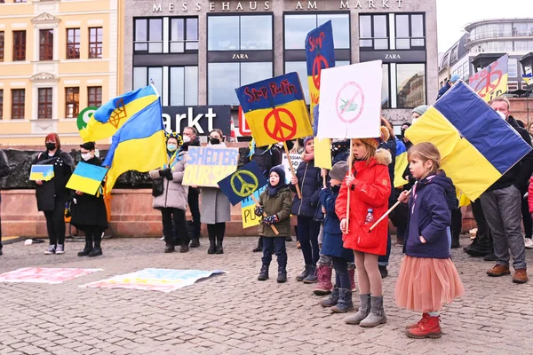 Германия Лейпзиг Марта 2022 Года Маркте Состоялась Демонстрация Поддержку Украины — стоковое фото
