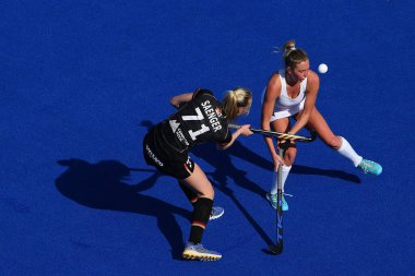 ALMANLIK, MOENCHENGLADBACH - 26 Mart 2022: kazandıktan sonra Alman. FIH Hokey Pro League, Deutschland - ABD