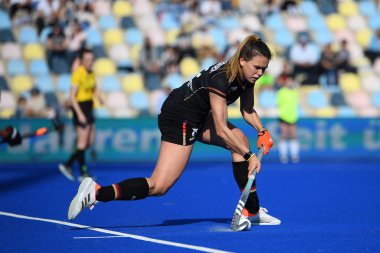 ALMANLIK, MOENCHENGLADBACH - 26 Mart 2022: kazandıktan sonra Alman. FIH Hokey Pro League, Deutschland - ABD