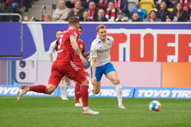 DUESSELDORF, ALMANY - 8 Nisan 2022: Futbol maçı Bundesliga 2 Fortuna - Hansa
