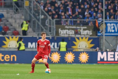 DUESSELDORF, ALMANY - 8 Nisan 2022: Futbol maçı Bundesliga 2 Fortuna - Hansa