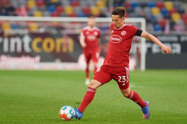 DUESSELDORF, ALMANY - 8 Nisan 2022: Shinta Appelkamp. Futbol maçı Bundesliga 2 Fortuna - Hansa