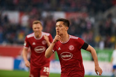 DUESSELDORF, ALMANY - 8 Nisan 2022: Shinta Appelkamp. Futbol maçı Bundesliga 2 Fortuna - Hansa