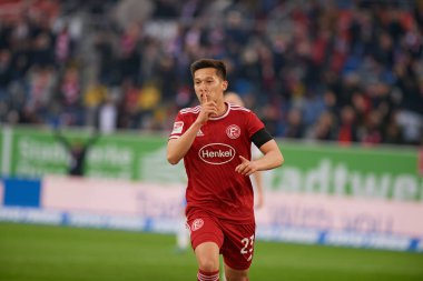 DUESSELDORF, ALMANY - 8 Nisan 2022: Shinta Appelkamp. Futbol maçı Bundesliga 2 Fortuna - Hansa