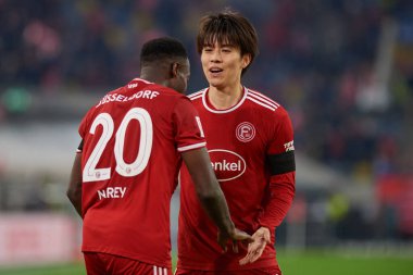 DUESSELDORF, ALMANY - 8 Nisan 2022: Ao Tanaka. Futbol maçı Bundesliga 2 Fortuna - Hansa