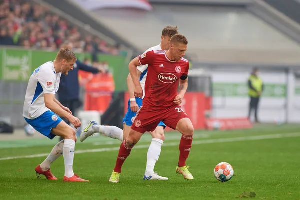 DUESSELDORF, Almanya - 8 Nisan 2022: Rouwen Hennings. Futbol maçı Bundesliga 2 Fortuna - Hansa