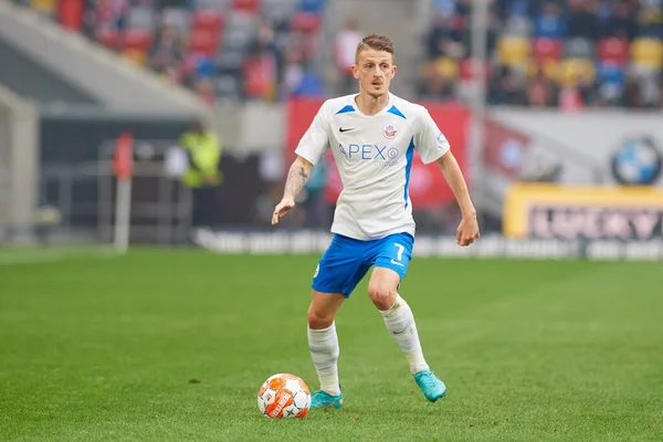 DUESSELDORF, ALMANY - 8 Nisan 2022: Nico Neidhart. Futbol maçı Bundesliga 2 Fortuna - Hansa