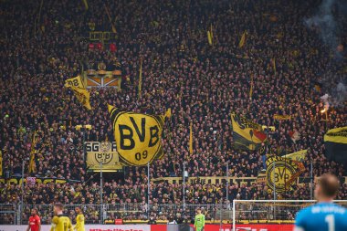 GERMANY, DORTMUND - 2 Nisan 2022: Bundesliga Borussia Dortmund-RB Leipzig maçı Signal Iduna Park 'ta