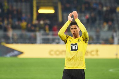 GERMANY, DORTMUND - 2 Nisan 2022 Jude Bellingham. Bundesliga Borussia Dortmund maçı Iduna Park 'ta RB Leipzig' e karşı.