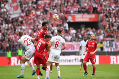 KOELN, GERMANY - 23 Nisan 2022: Futbol maçı Bundesliga Koln - Arminia