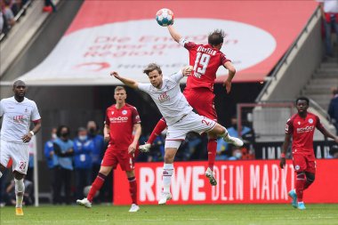 KOELN, GERMANY - 23 Nisan 2022: Futbol maçı Bundesliga Koln - Arminia