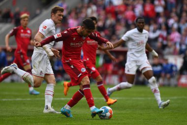 KOELN, GERMANY - 23 Nisan 2022: Futbol maçı Bundesliga Koln - Arminia