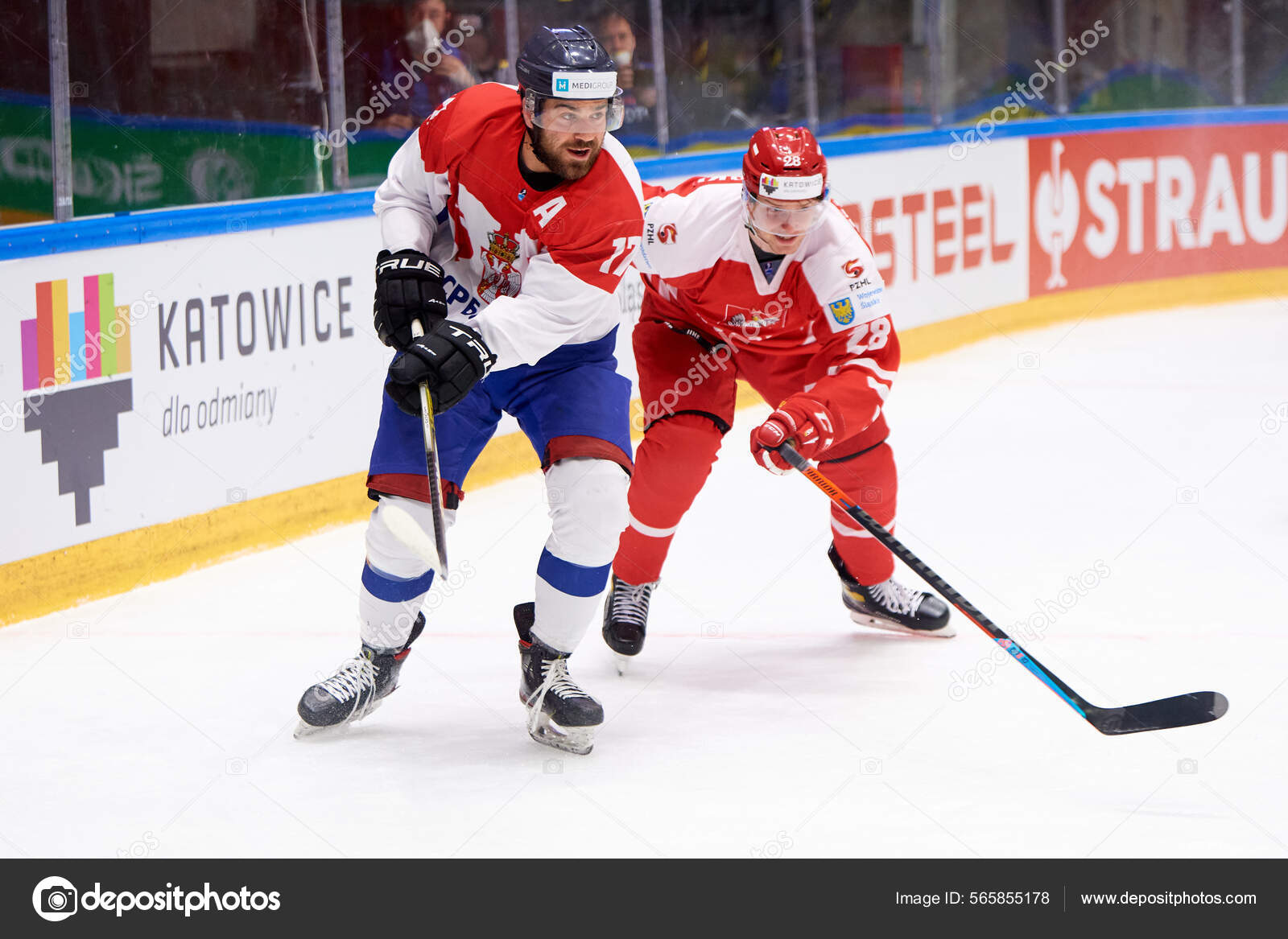 Tychy Polen April 2022 Das Eishockeyspiel Der Eishockey 2022 Div — Redaktionelles Stockfoto © vitaliivitleo #565855178