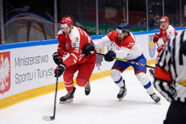 TYCHY, POLAND - 29 Nisan 2022: IIHF 2022 Buz Hokeyi Dünya Şampiyonası Div 1B Sırbistan - Polonya