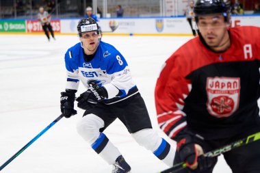 TYCHY, POLAND - 28 Nisan 2022: IIHF 2022 Buz Hokeyi Dünya Şampiyonası Div 1B Japonya - Estonya