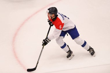 TYCHY, POLAND - 26 Nisan 2022: IIHF 2022 Buz Hokeyi Dünya Şampiyonası Div 1B Sırbistan Japonya 'ya karşı